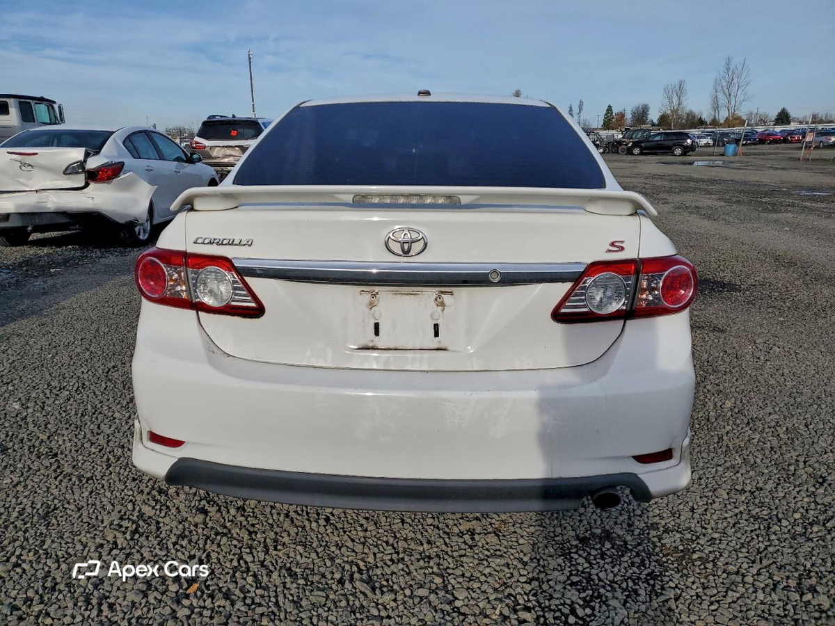 Toyota Corolla 2013