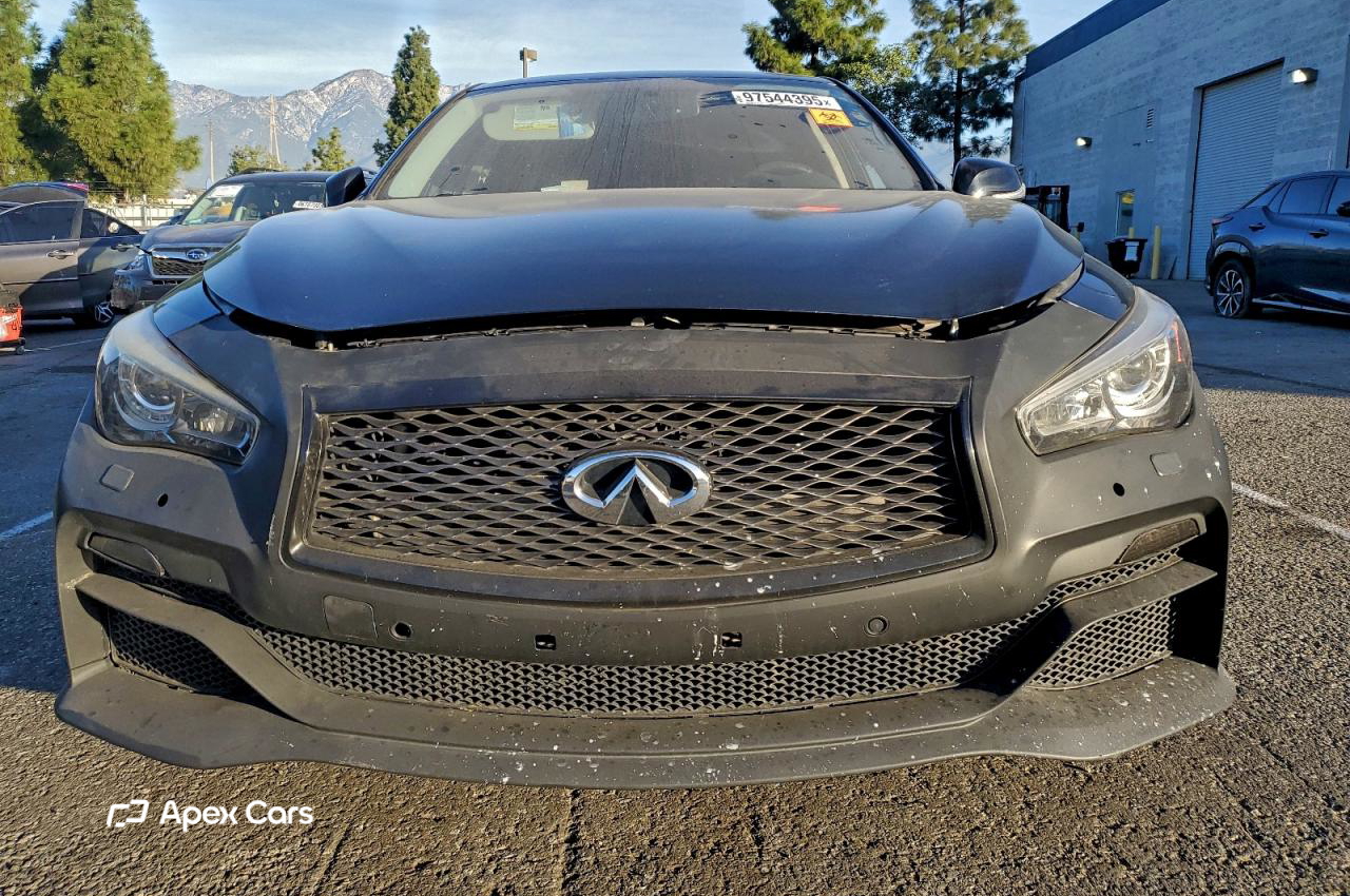 Infiniti Q50 2017