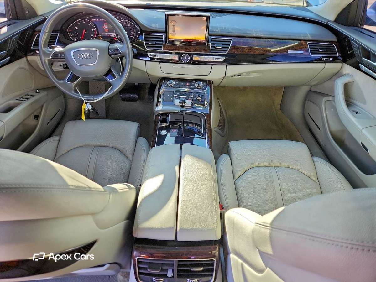 Audi A8 2012