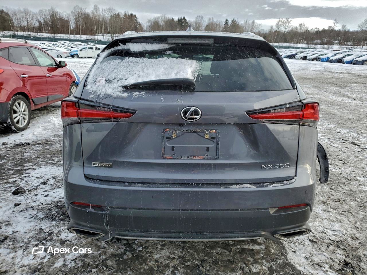 Lexus NX 2021