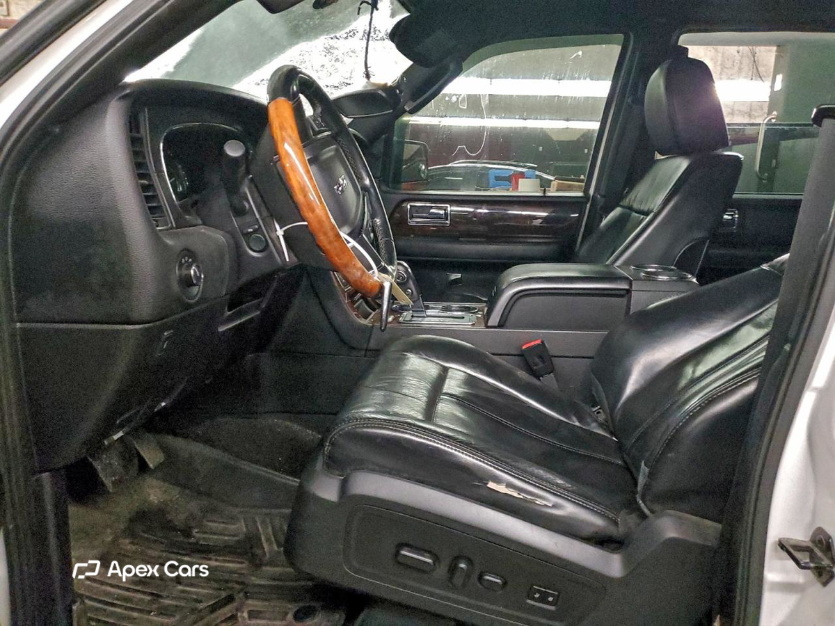 Lincoln Navigator 2015