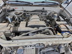 Toyota Sequoia 2002
