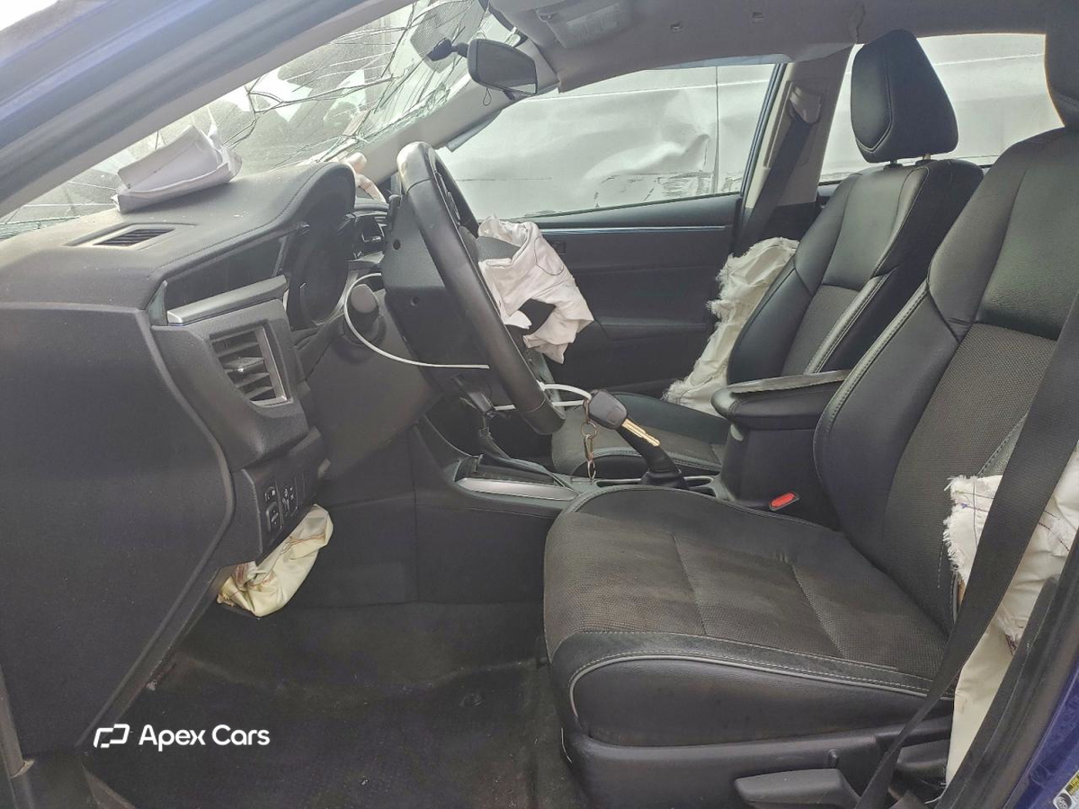 Toyota Corolla 2015