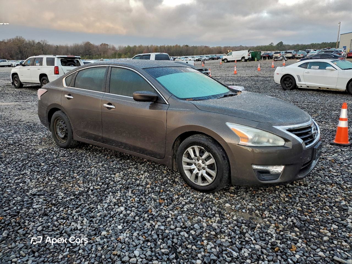 Nissan Altima 2014