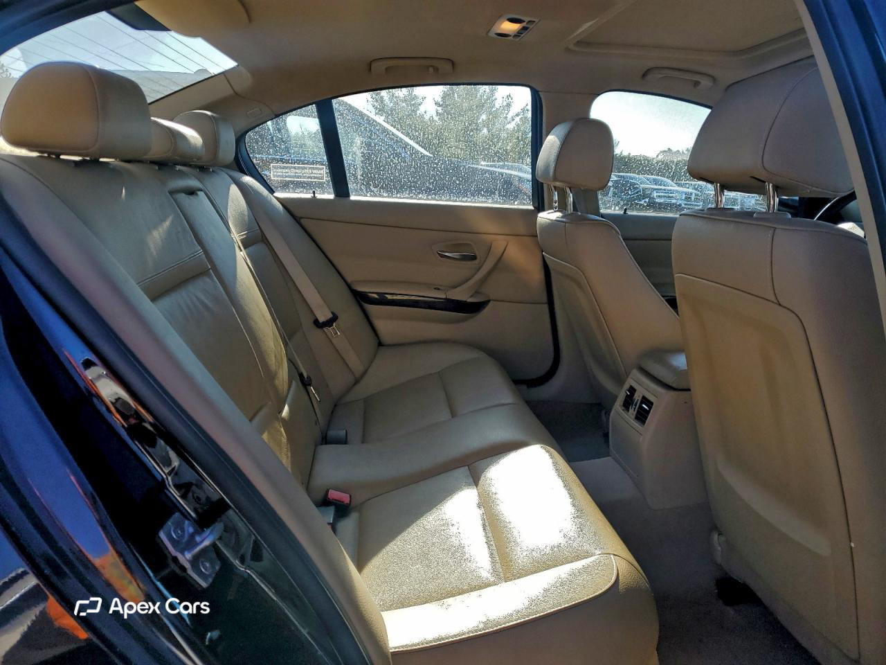 BMW Series 3 2011