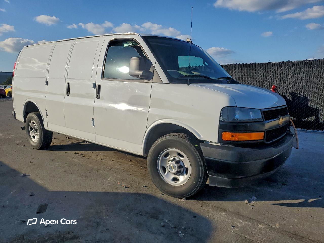 Chevrolet Express 2024