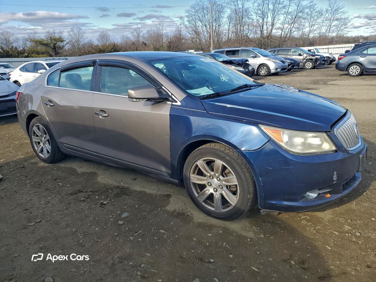 Buick LaCrosse 2011