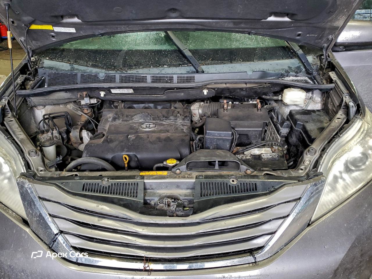 Toyota Sienna 2011