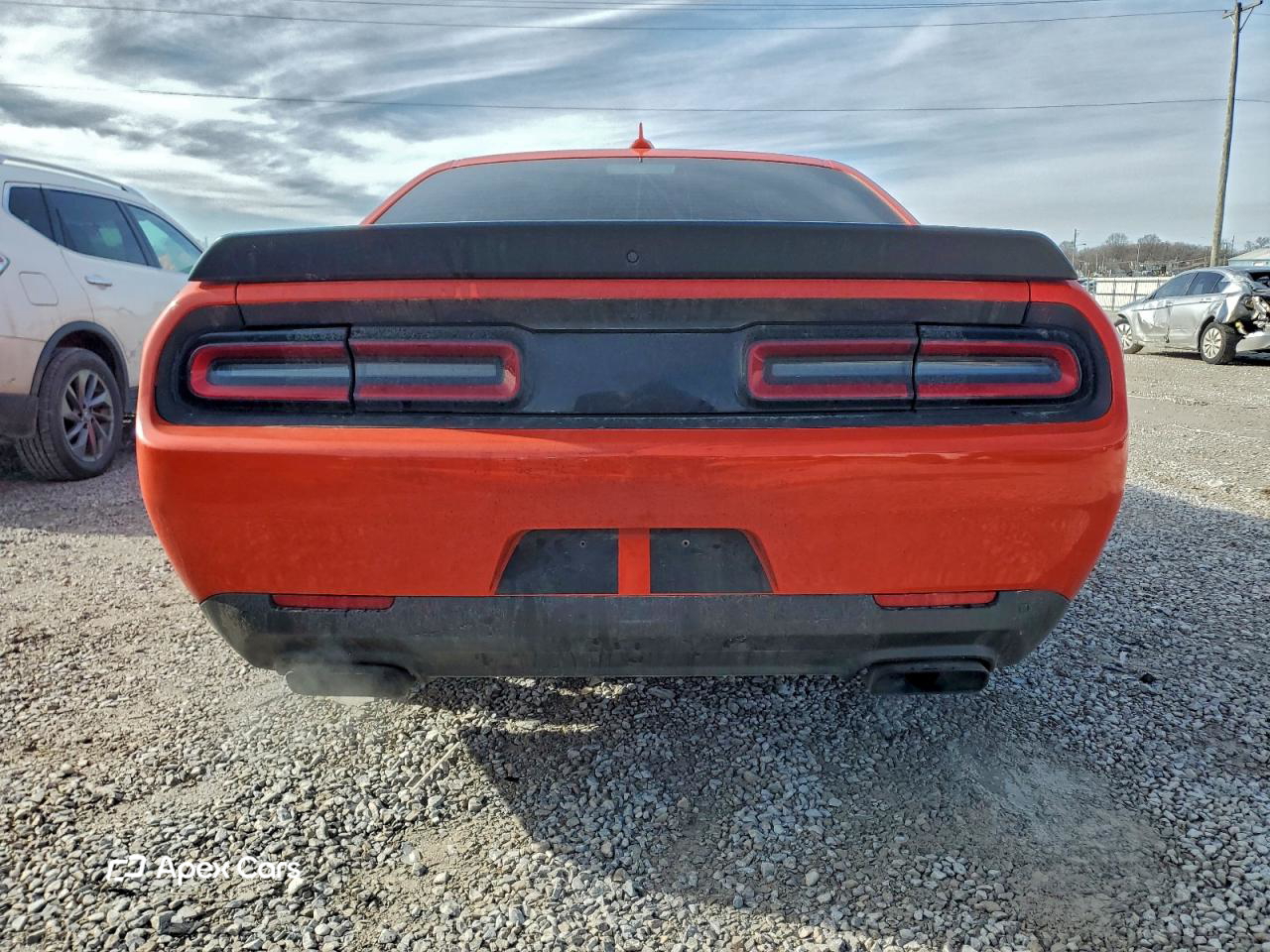 Dodge Challenger 2016