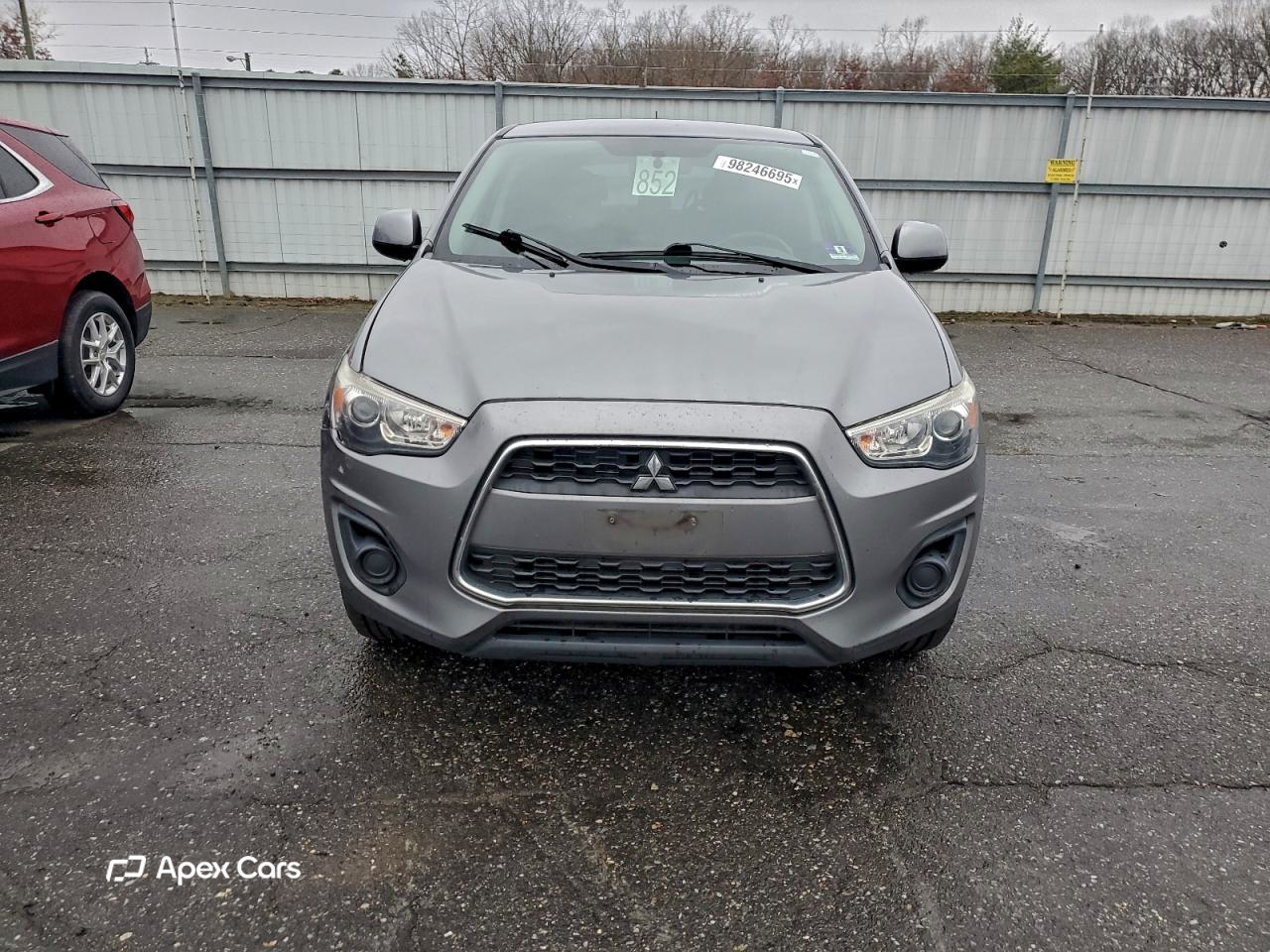 Mitsubishi Outlander 2015