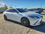 Lexus ES 2025