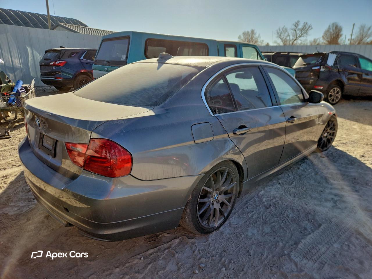 BMW Series 3 2011