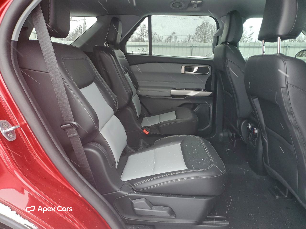 Ford Explorer 2024