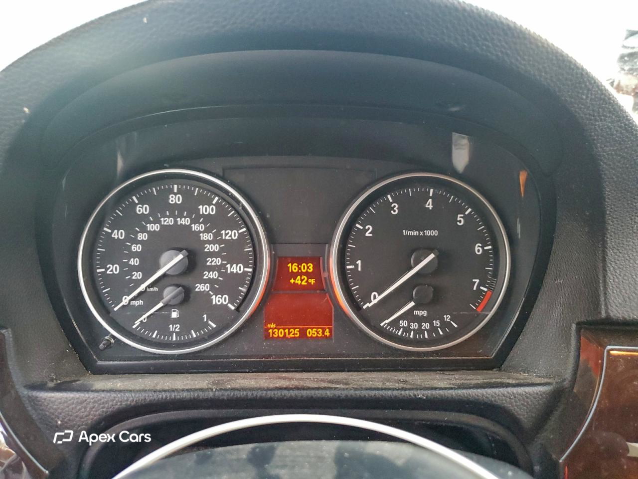 BMW Series 3 2011
