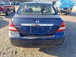 Nissan Versa 2011