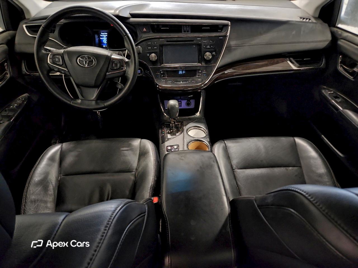 Toyota Avalon 2015