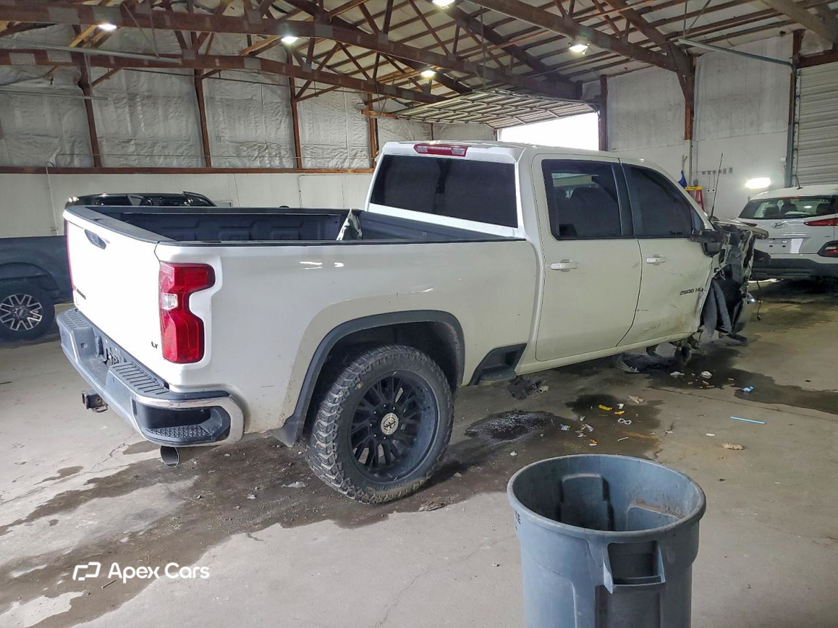 Chevrolet Silverado 2023
