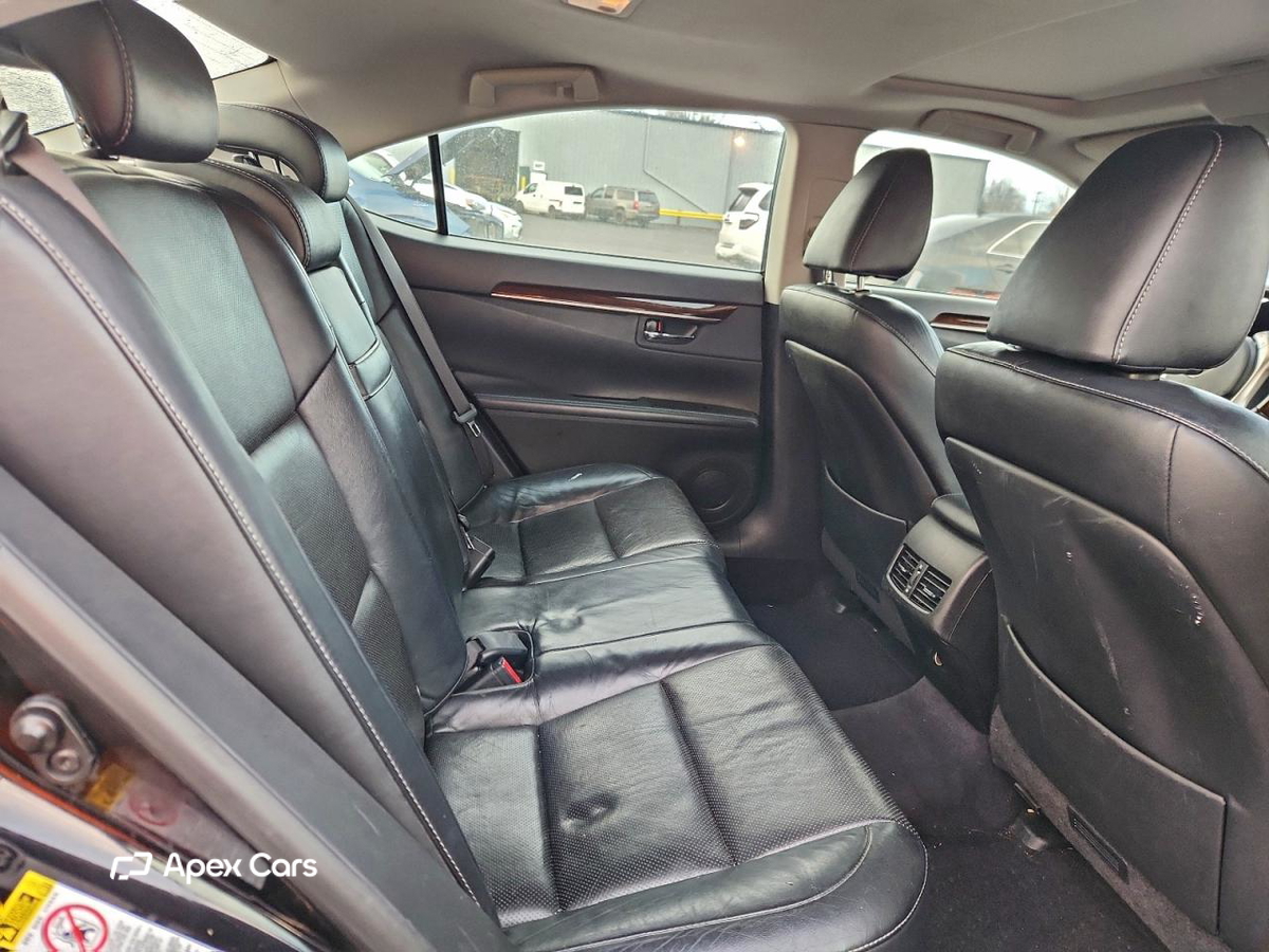 Lexus ES 2013