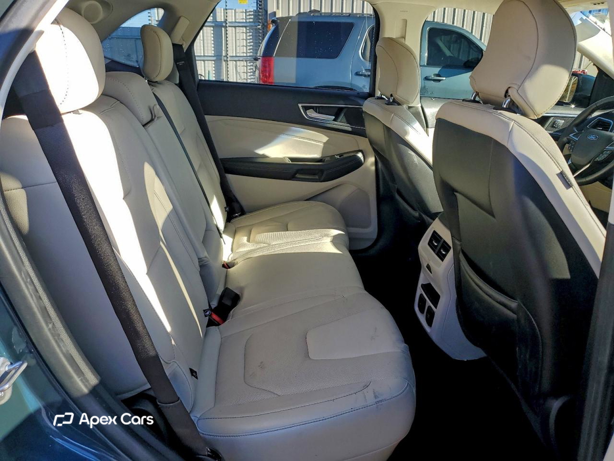 Ford Edge 2016