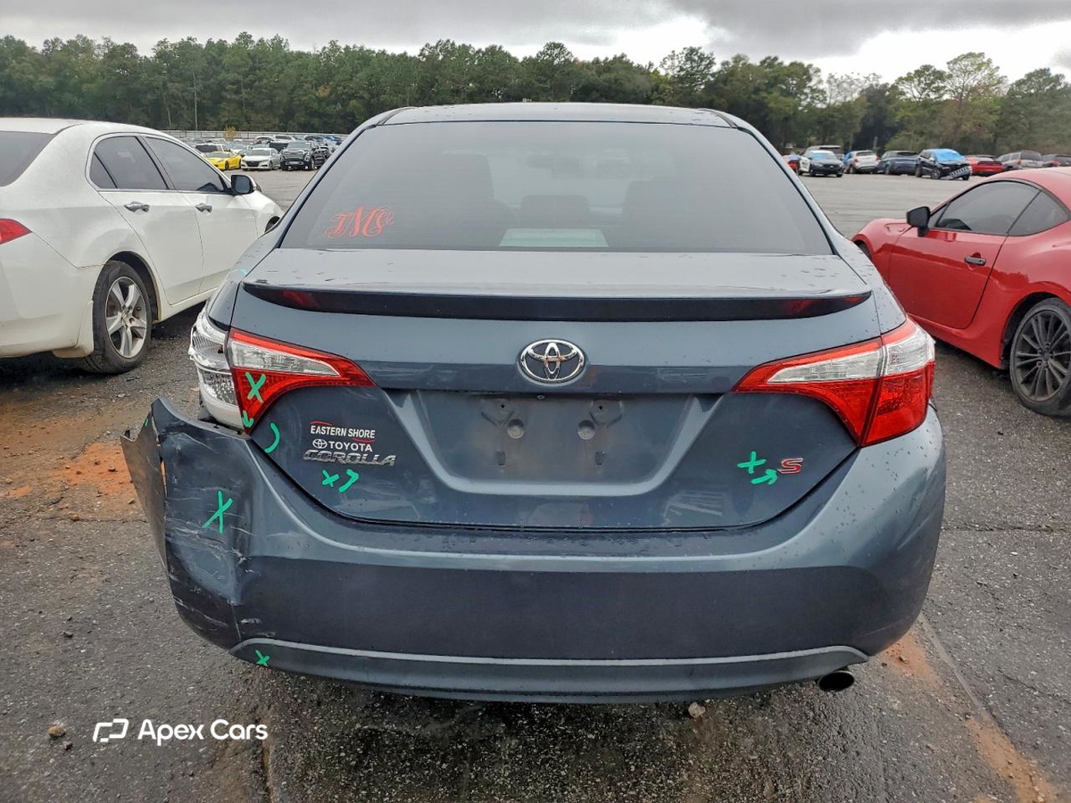 Toyota Corolla 2015