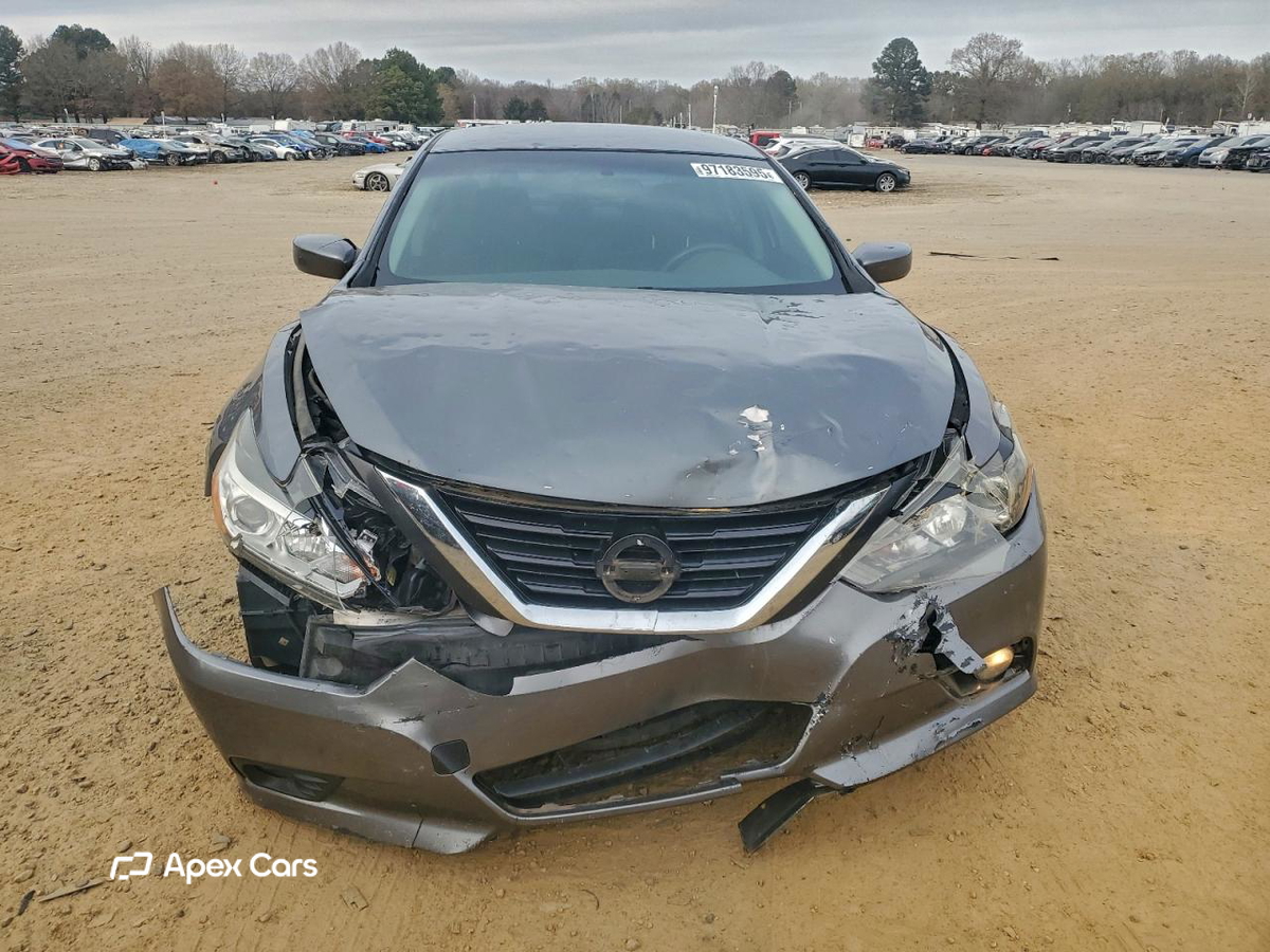Nissan Altima 2018