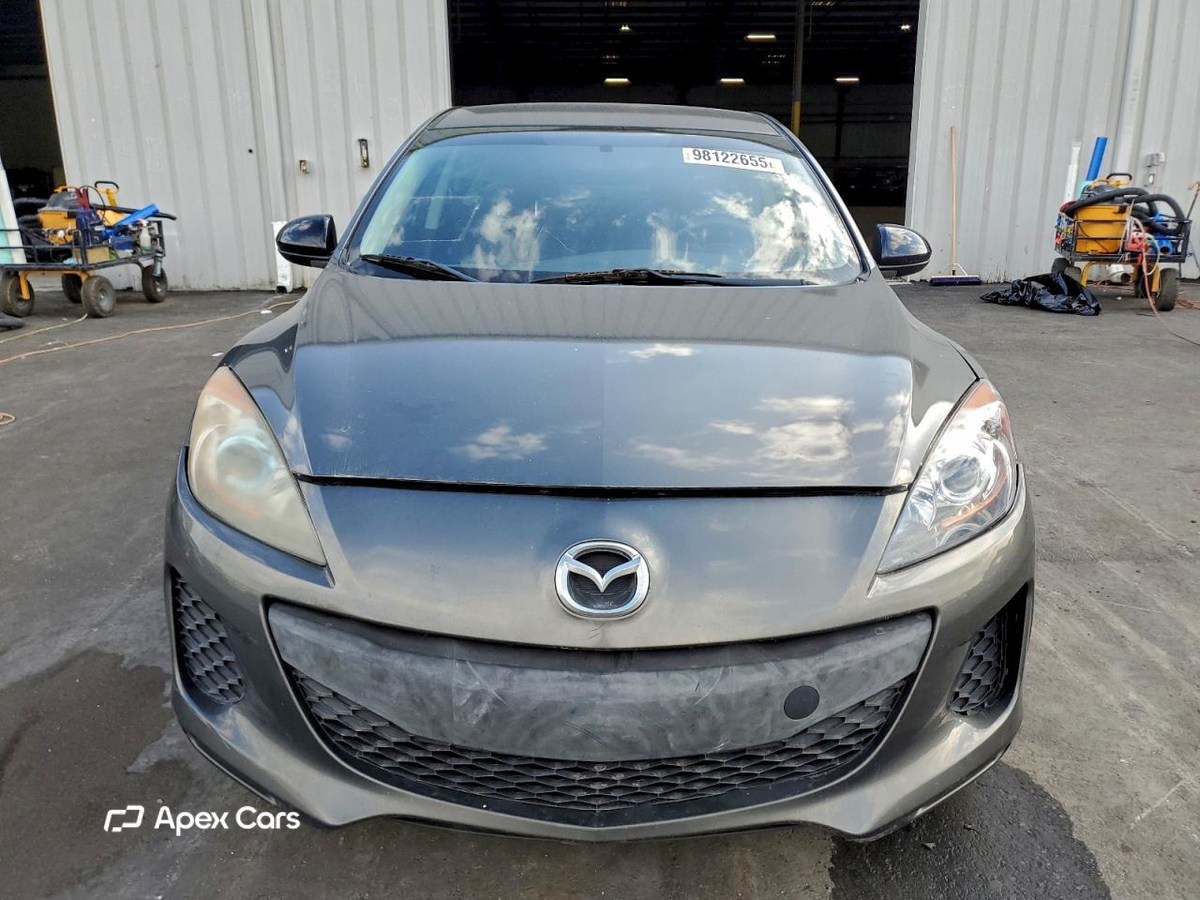Mazda 3 2012