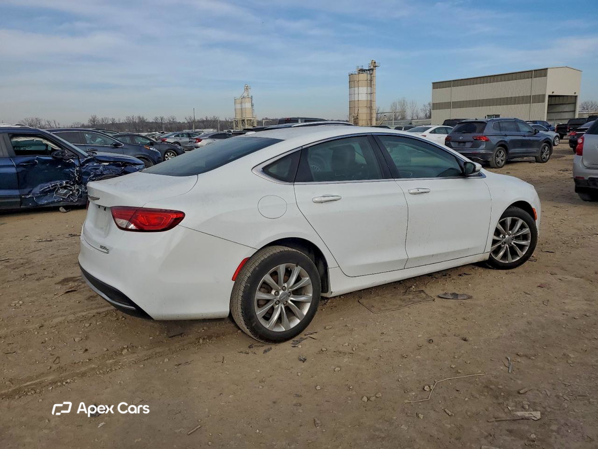 Chrysler 200 2015