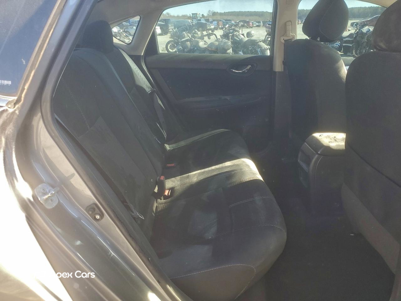 Nissan Sentra 2016