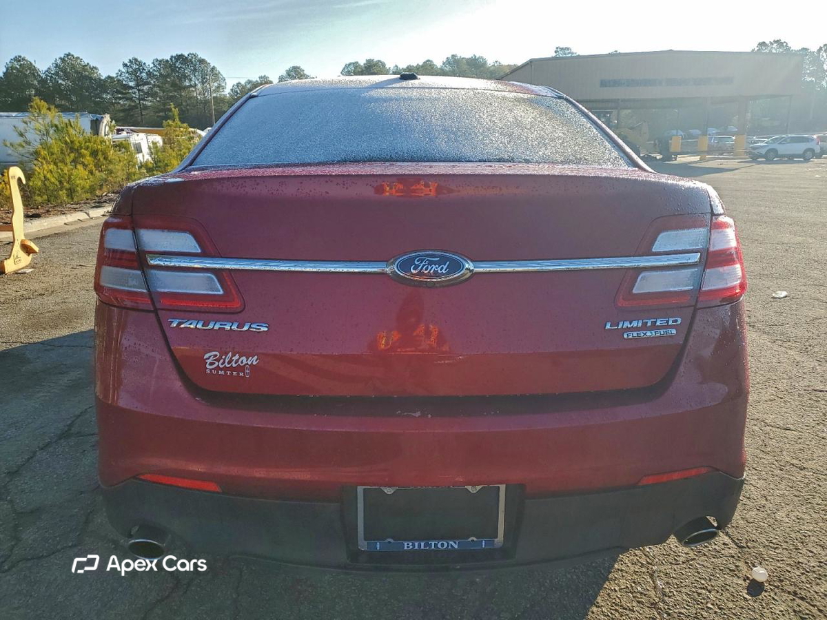Ford Taurus 2016