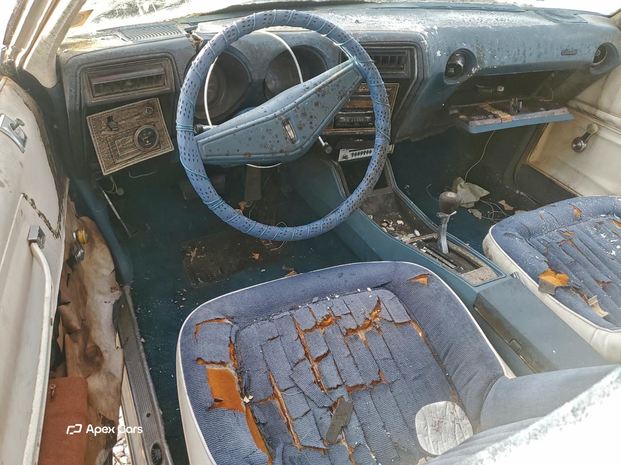 Oldsmobile Cutlass 1975