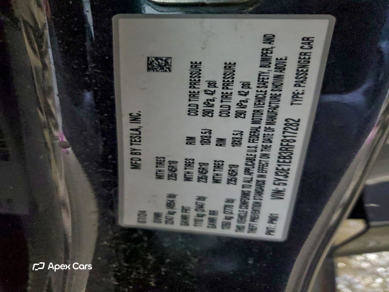 Tesla Model 3 2024
