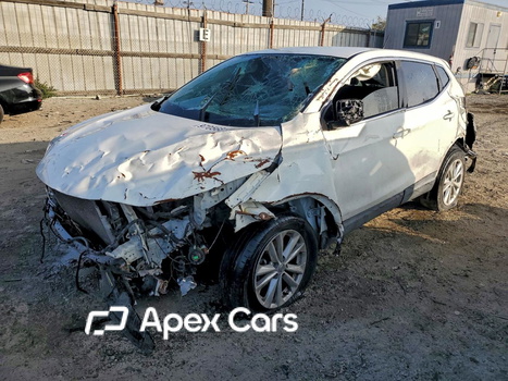Nissan Rogue 2017 - Image 1 of 13