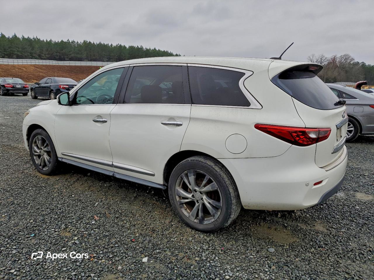 Infiniti JX 2013