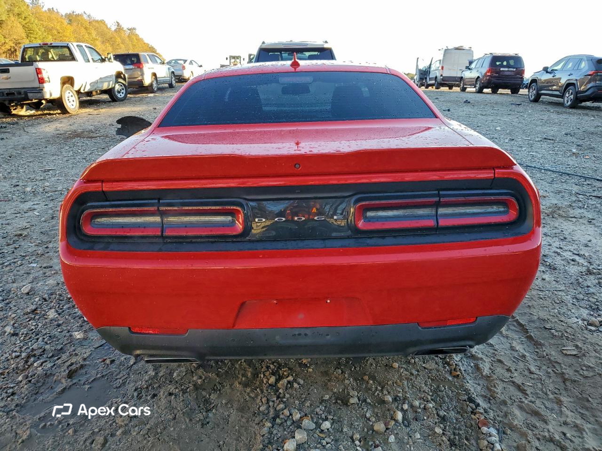 Dodge Challenger 2021