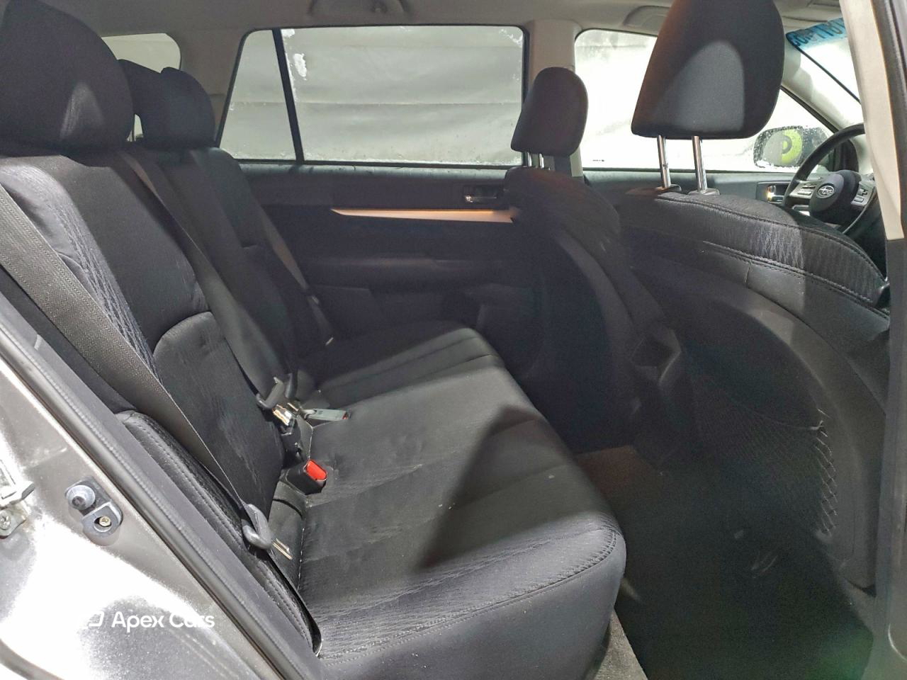 Subaru Outback 2011