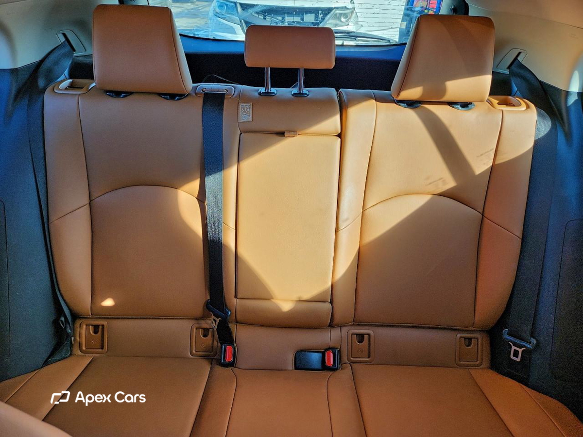Lexus UX 2020