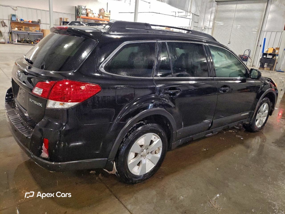Subaru Outback 2011