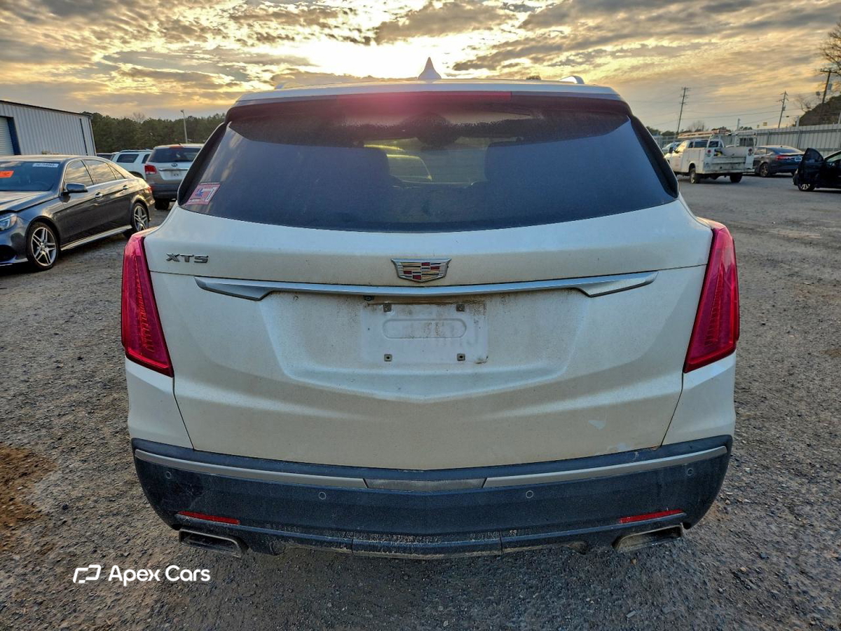 Cadillac XT5 2017