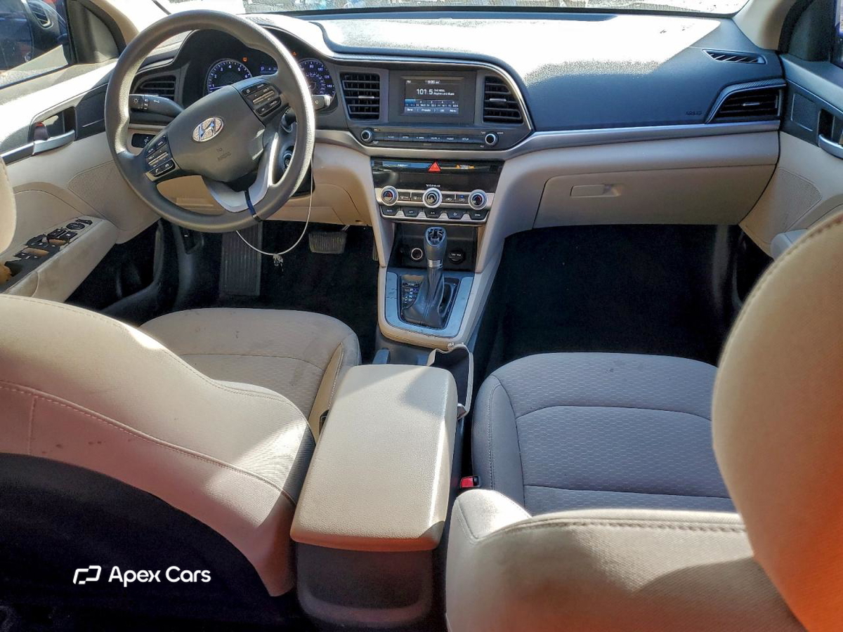 Hyundai Elantra 2020