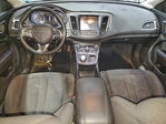 Chrysler 200 2016