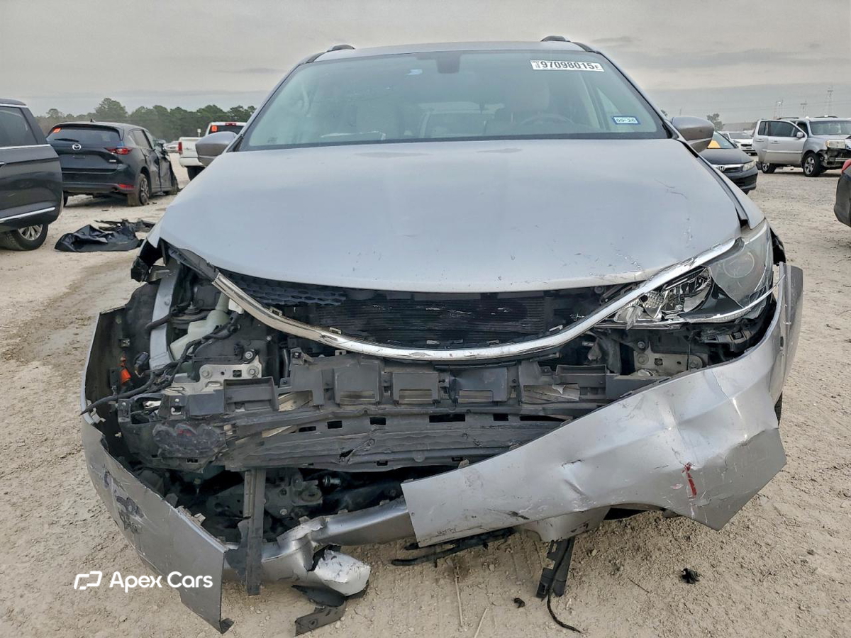 Chrysler Pacifica 2018