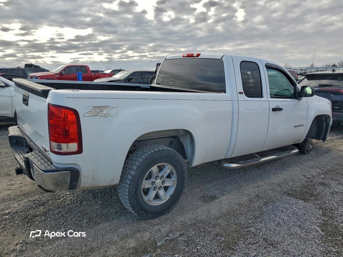 GMC Sierra 2013