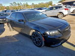 Chrysler 300 2019