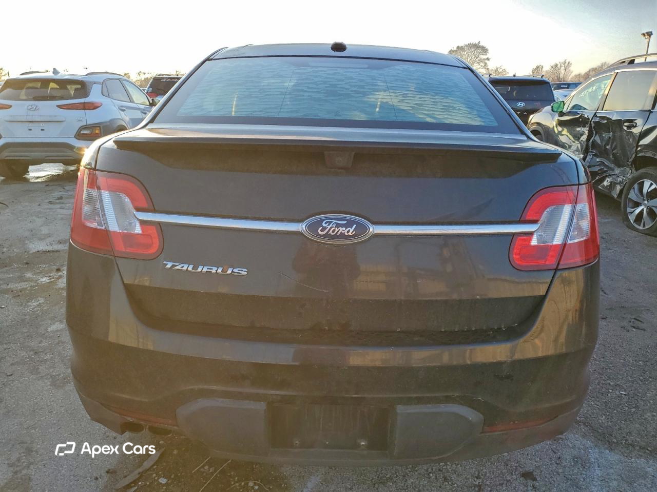 Ford Taurus 2012