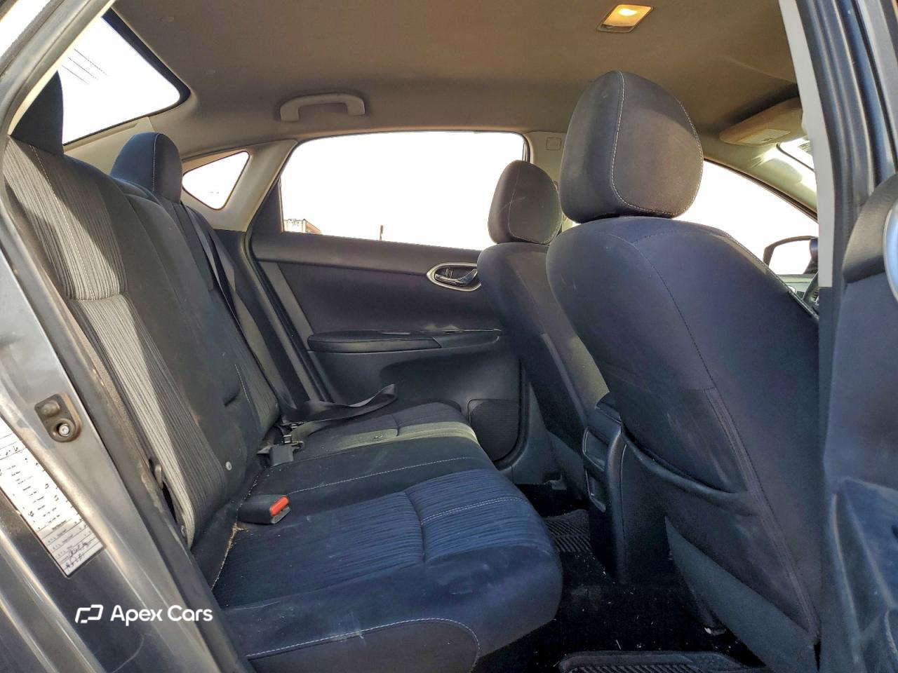 Nissan Sentra 2016