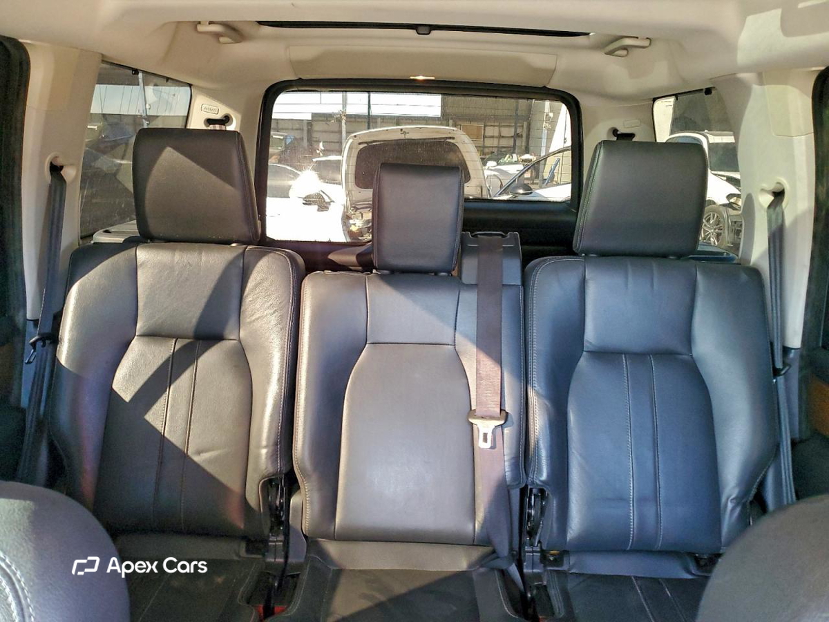 Land Rover LR4 2016
