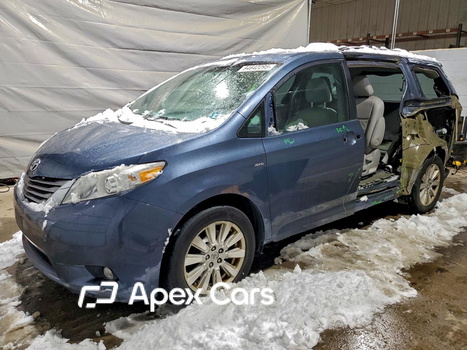 Toyota Sienna 2017 - Image 1 of 14