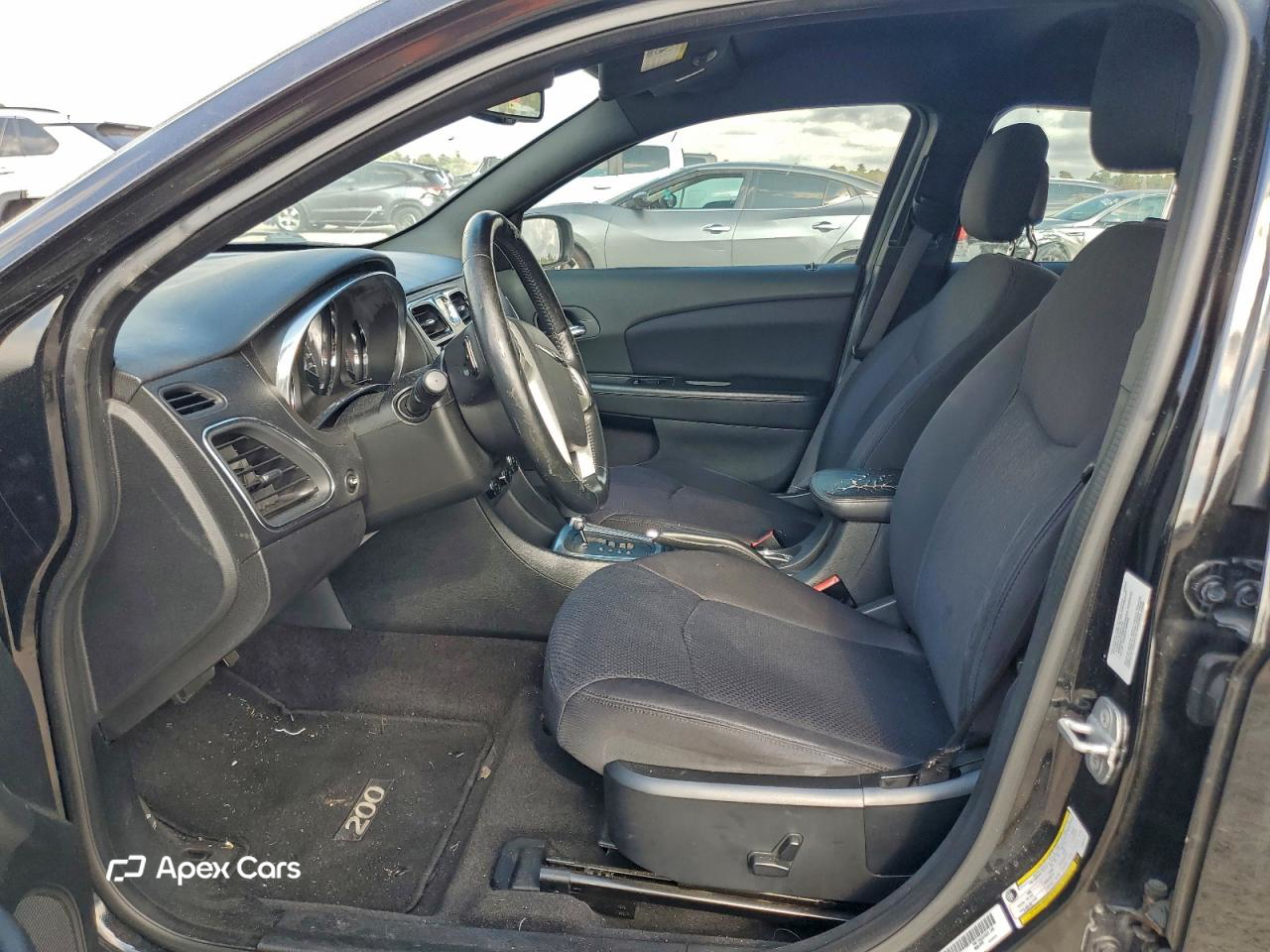 Chrysler 200 2012