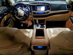 Toyota Highlander 2017