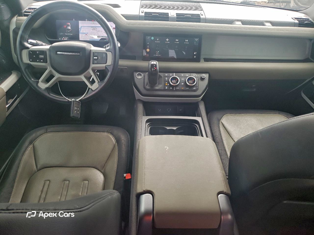 Land Rover Defender 2021